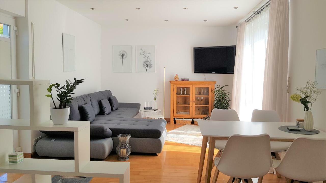 Apartment Am Paradies - 10 Minuten Fussweg Zur Innenstadt Limburg an der Lahn Exteriör bild